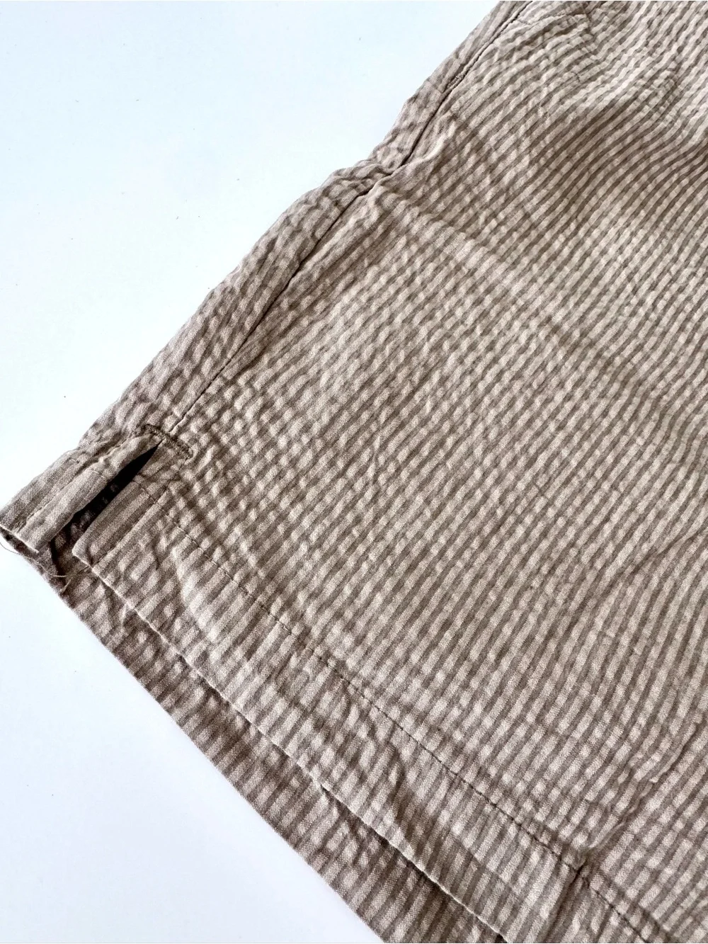 Goodfellow & Co Men's Khaki Striped Vintage Collection Shorts, 7” inseam, Size L